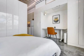 KCM Mikros Smart Apartments 2